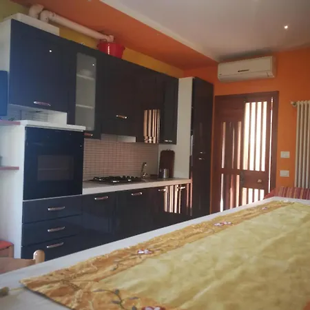 Massimiliano Apartamento *